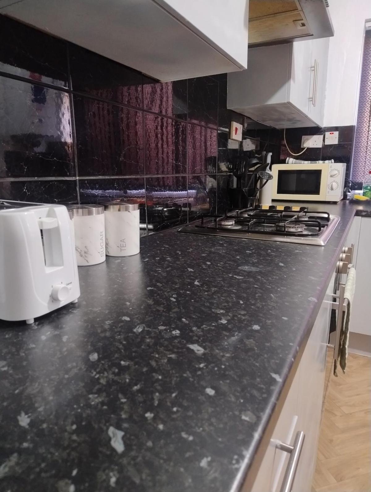 3br Sleeps 10 Walk To Alex Park * Manchester