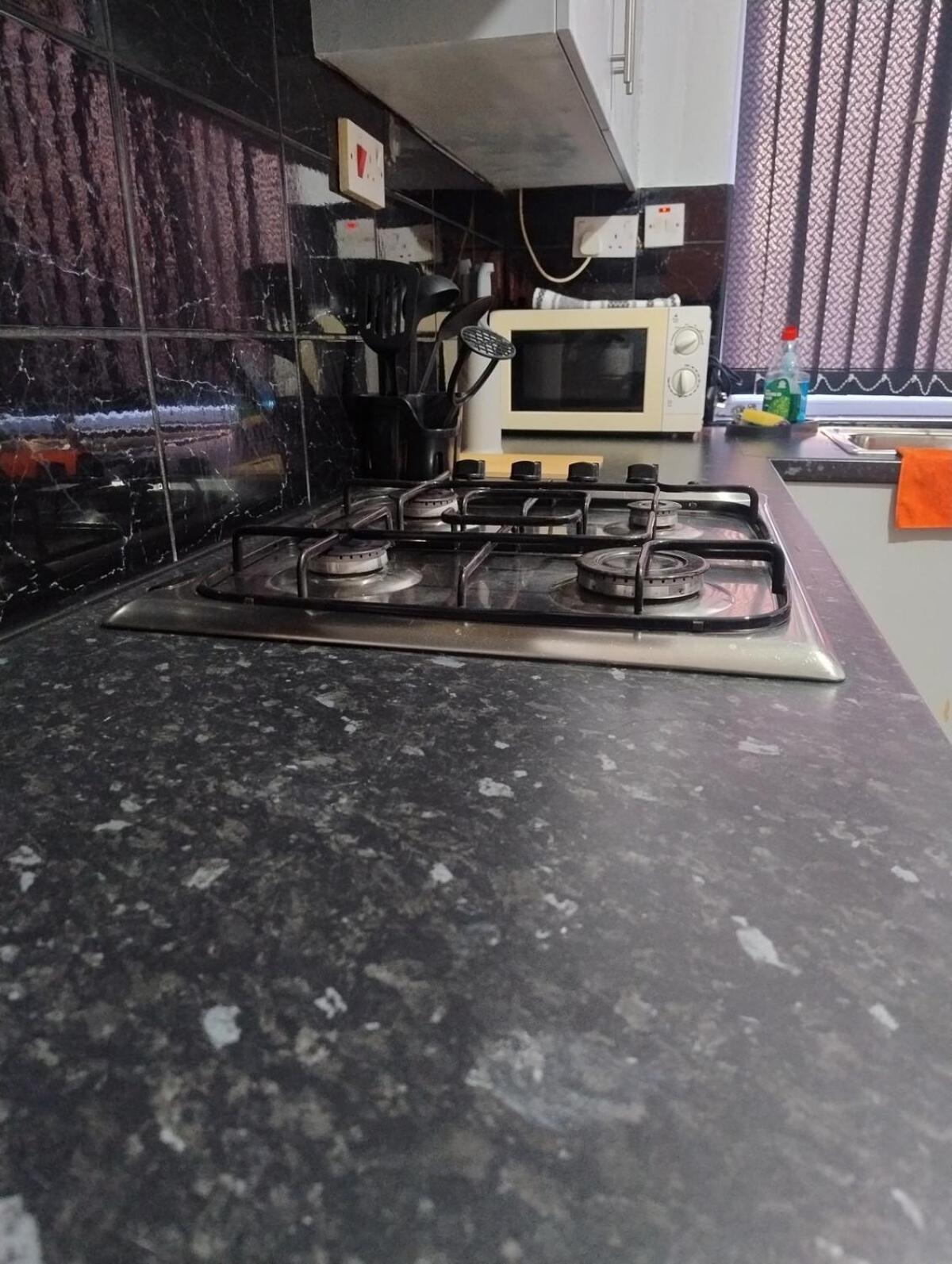 3br Sleeps 10 Walk To Alex Park Holiday home