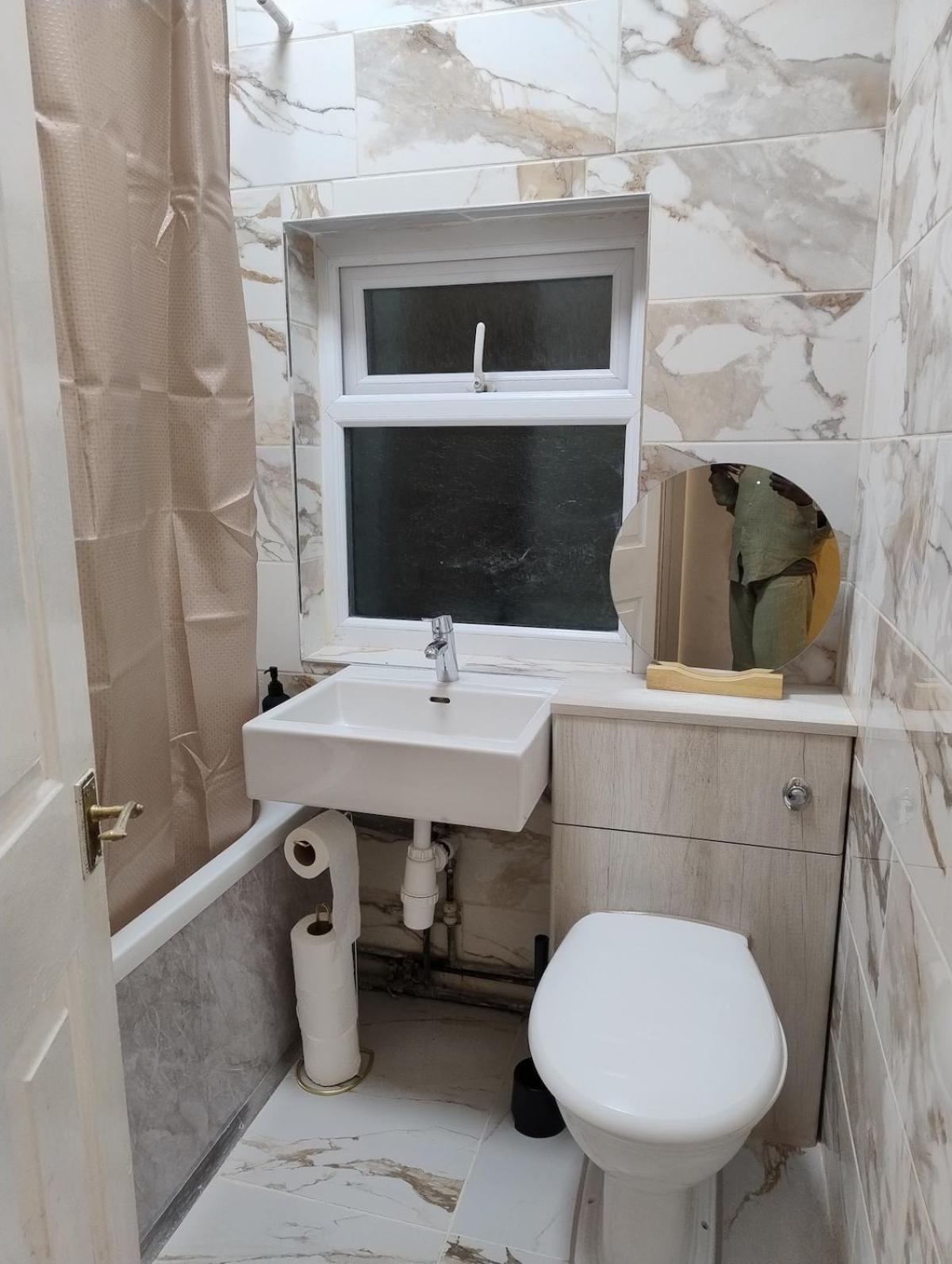 Holiday home 3br Sleeps 10 Walk To Alex Park Manchester