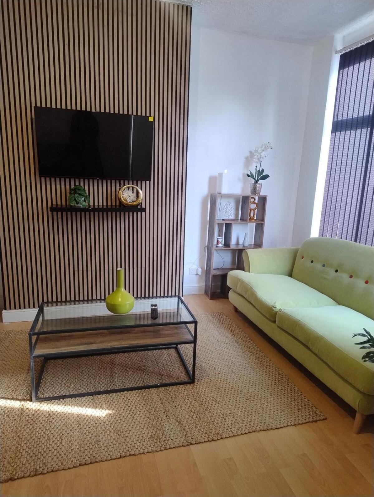 3br Sleeps 10 Walk To Alex Park Holiday home *
