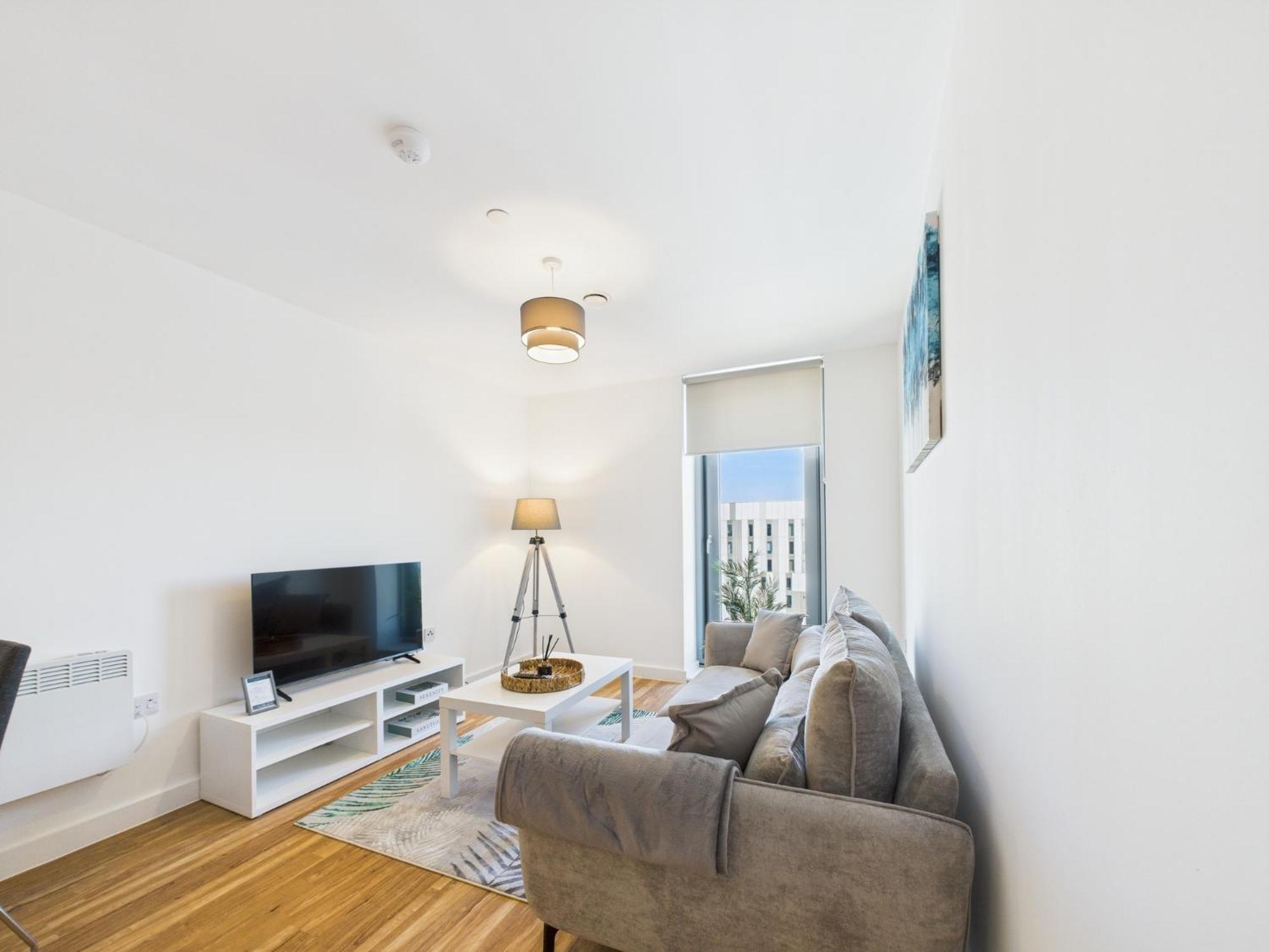 New! 1br In Media