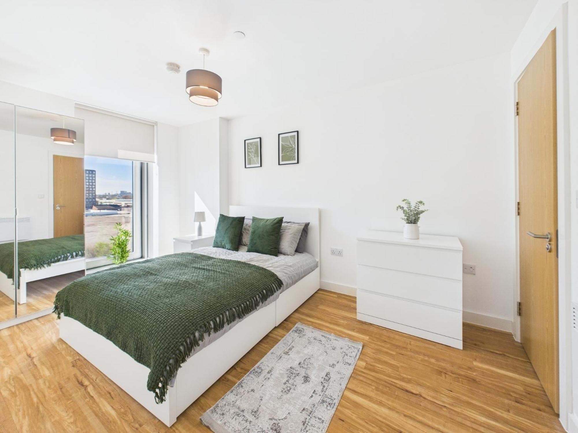 New! 2br In Media Manchester
