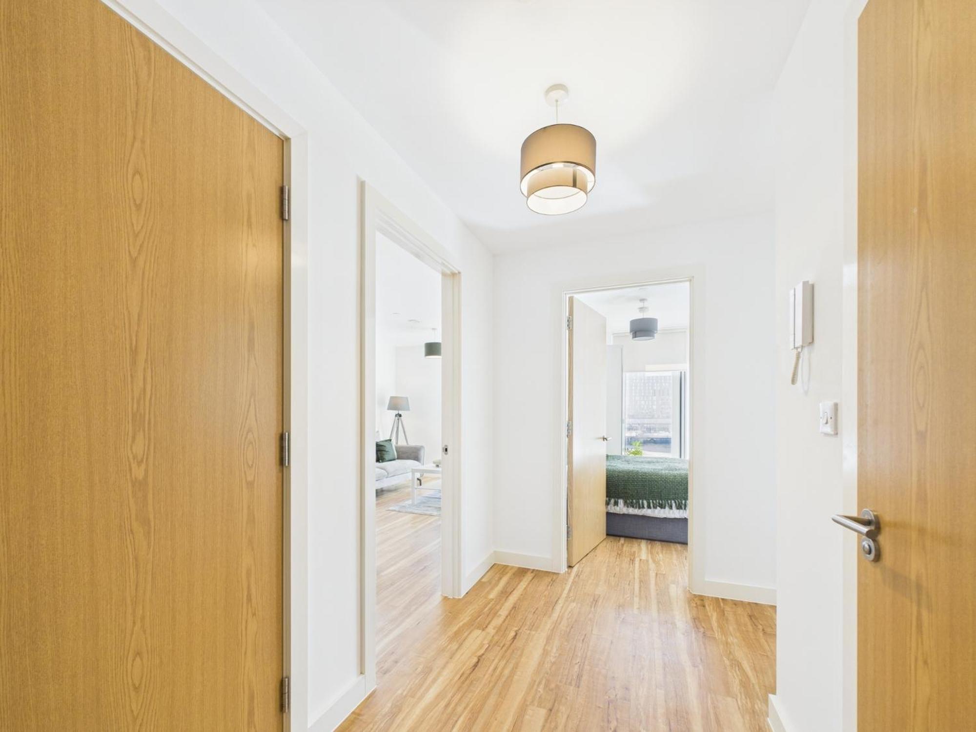 New! 2br In Media * Manchester