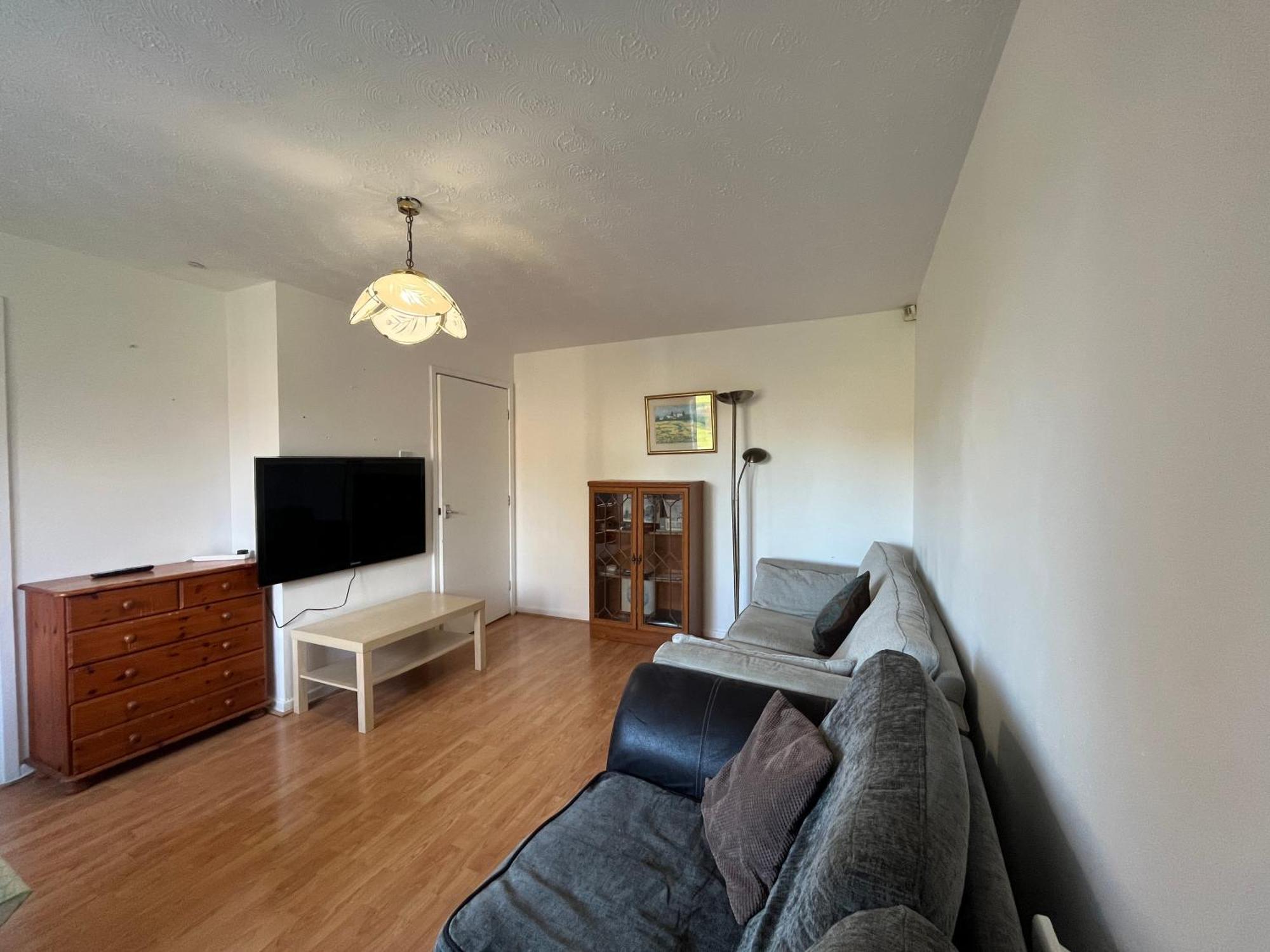 Apartment Cosy 2 Bedroom Near Centre *
