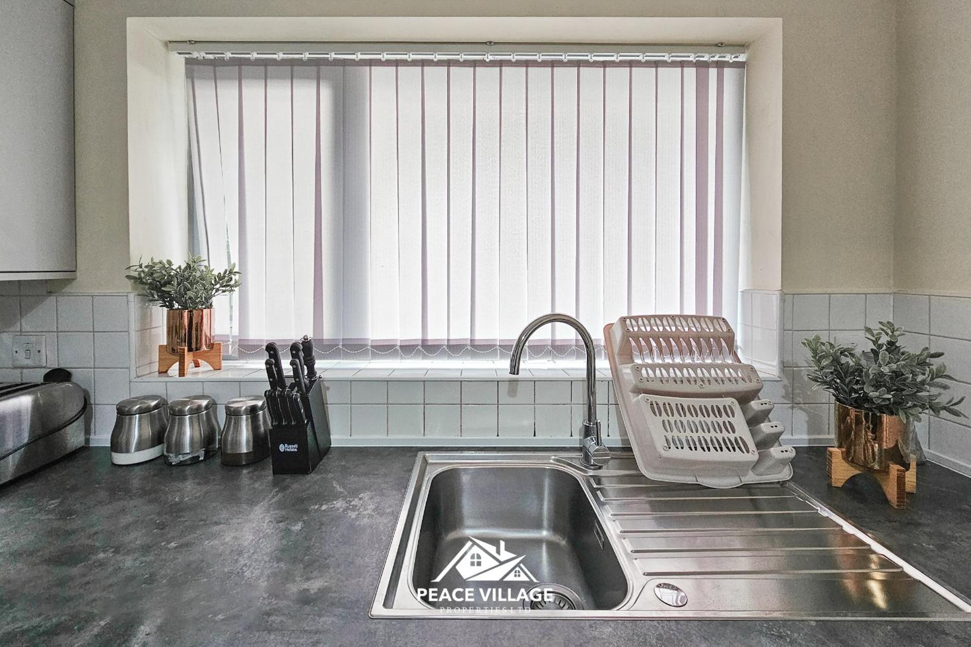 Ashton Co-Living - Private Room Self-Cater