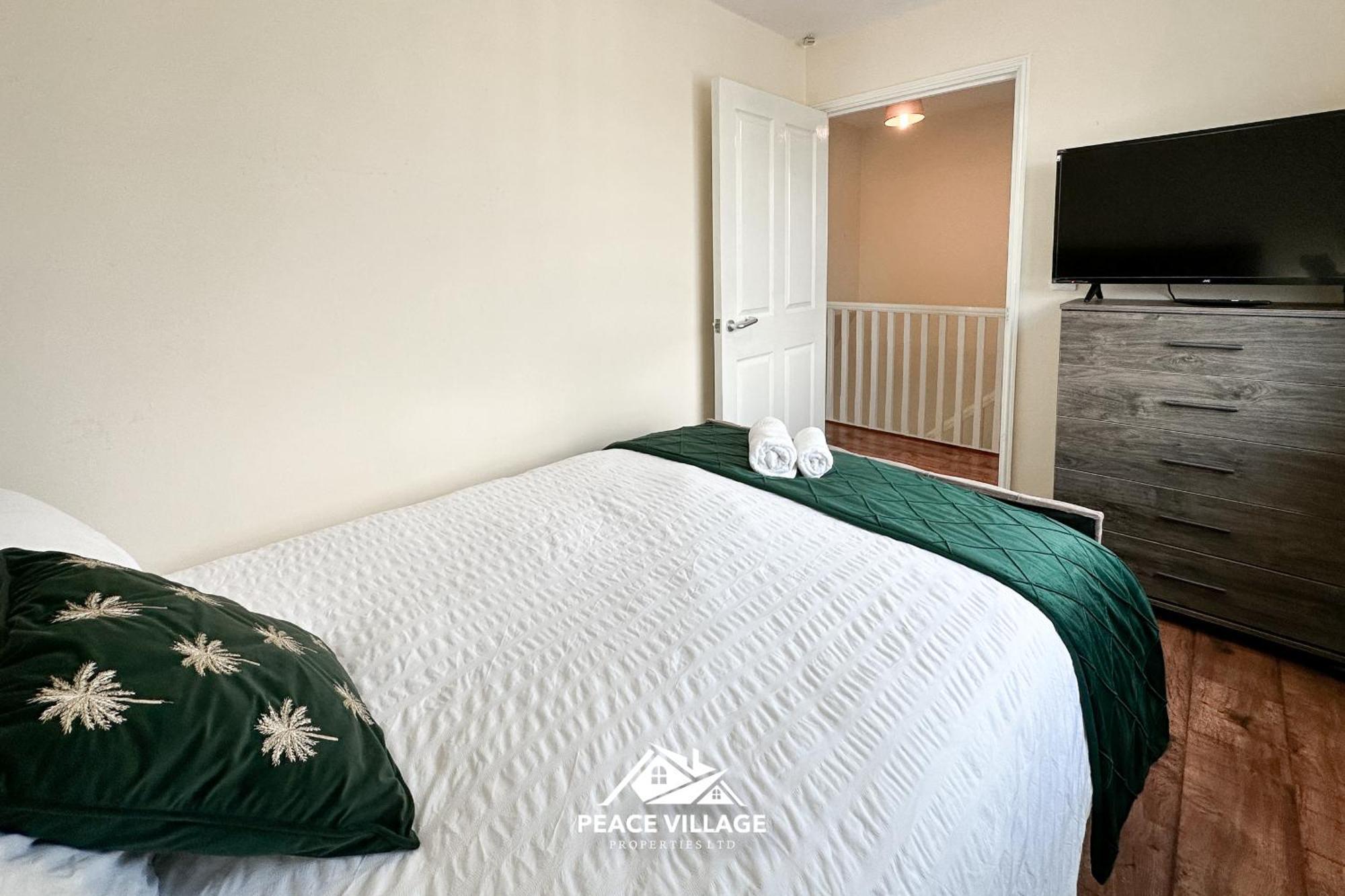 Holiday home Ashton Co-Living - Private Room Self-Cater *