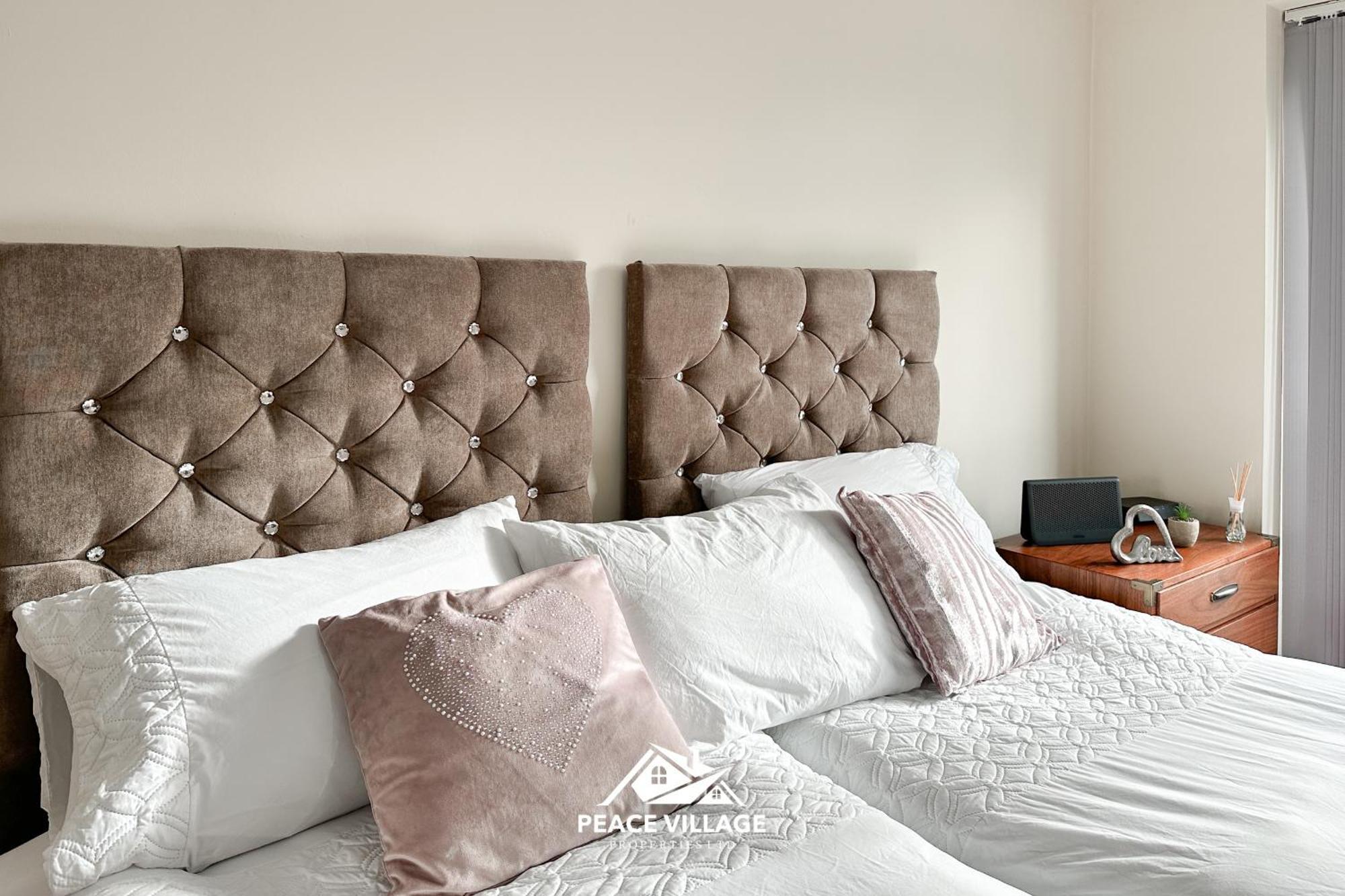 Ashton Co-Living - Private Room Self-Cater