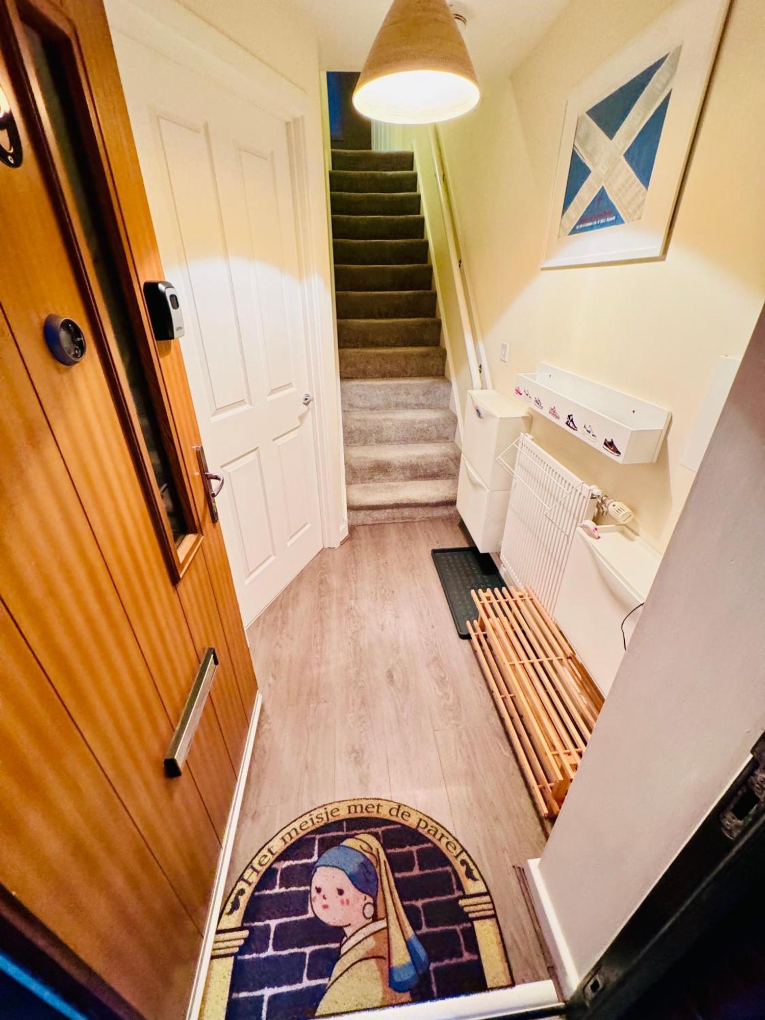 Pendleton 19 * Manchester