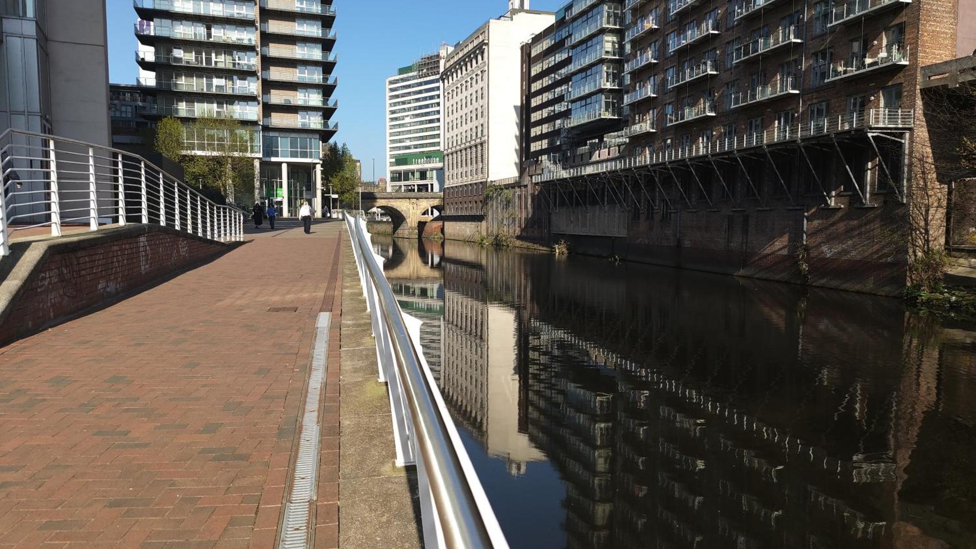Comfort 2 Bedrooms 2 Bathrooms - Walks To Ao Arena, Shopping & Business Centre In Minutes Manchester