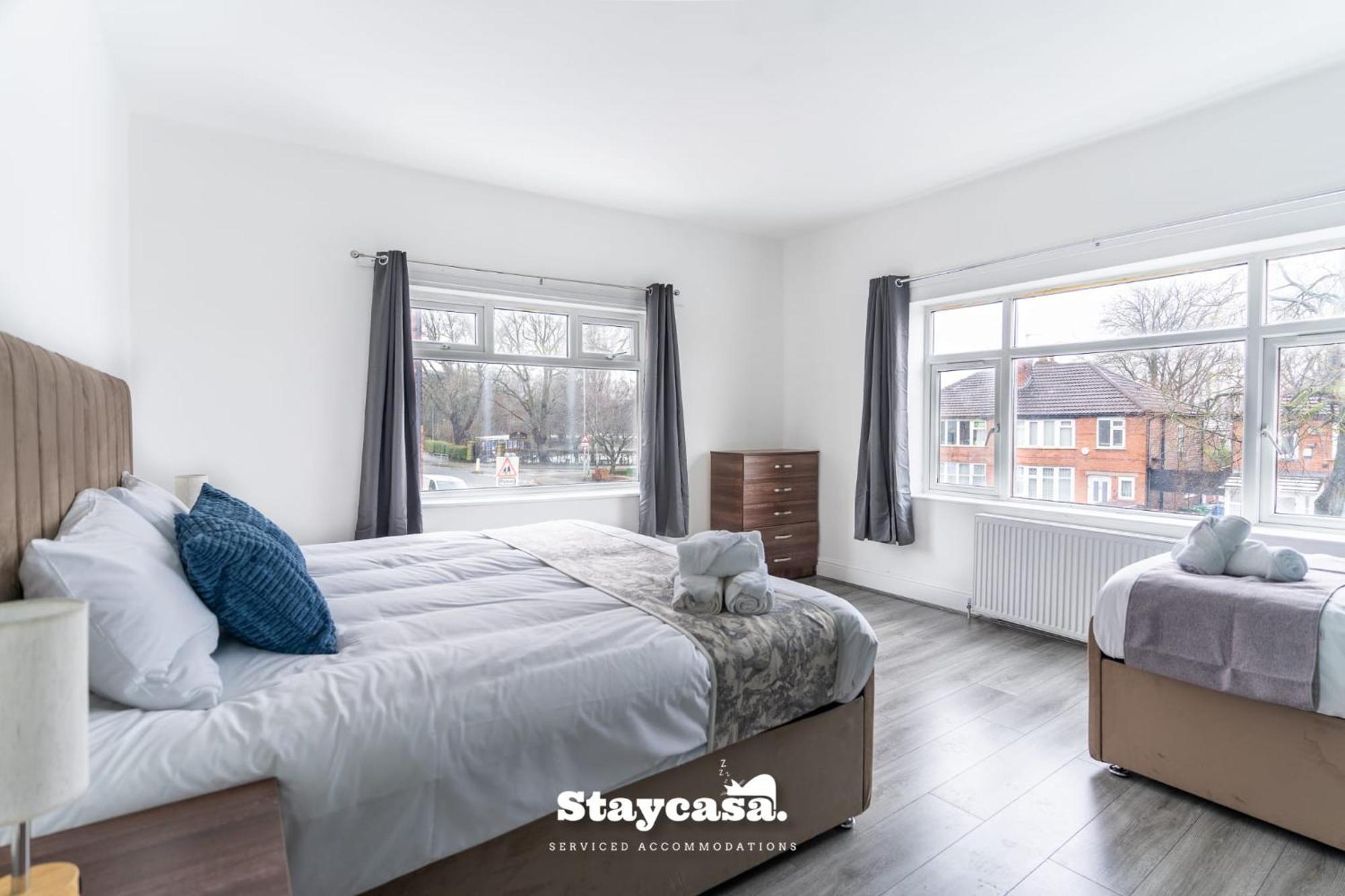 Mauldeth Co-living - Private Self-cater Manchester