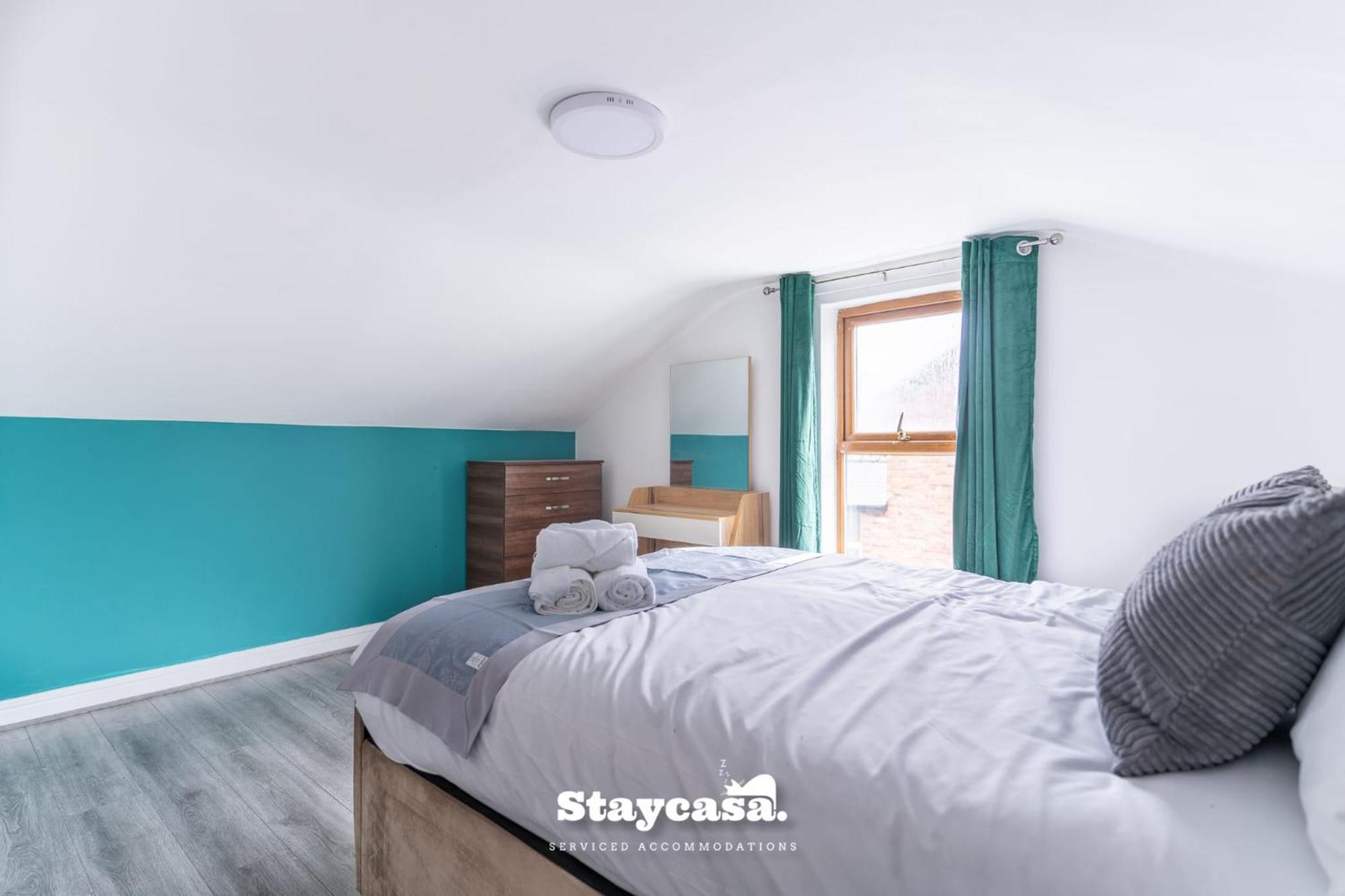 Mauldeth Co-living - Private Self-cater Holiday home