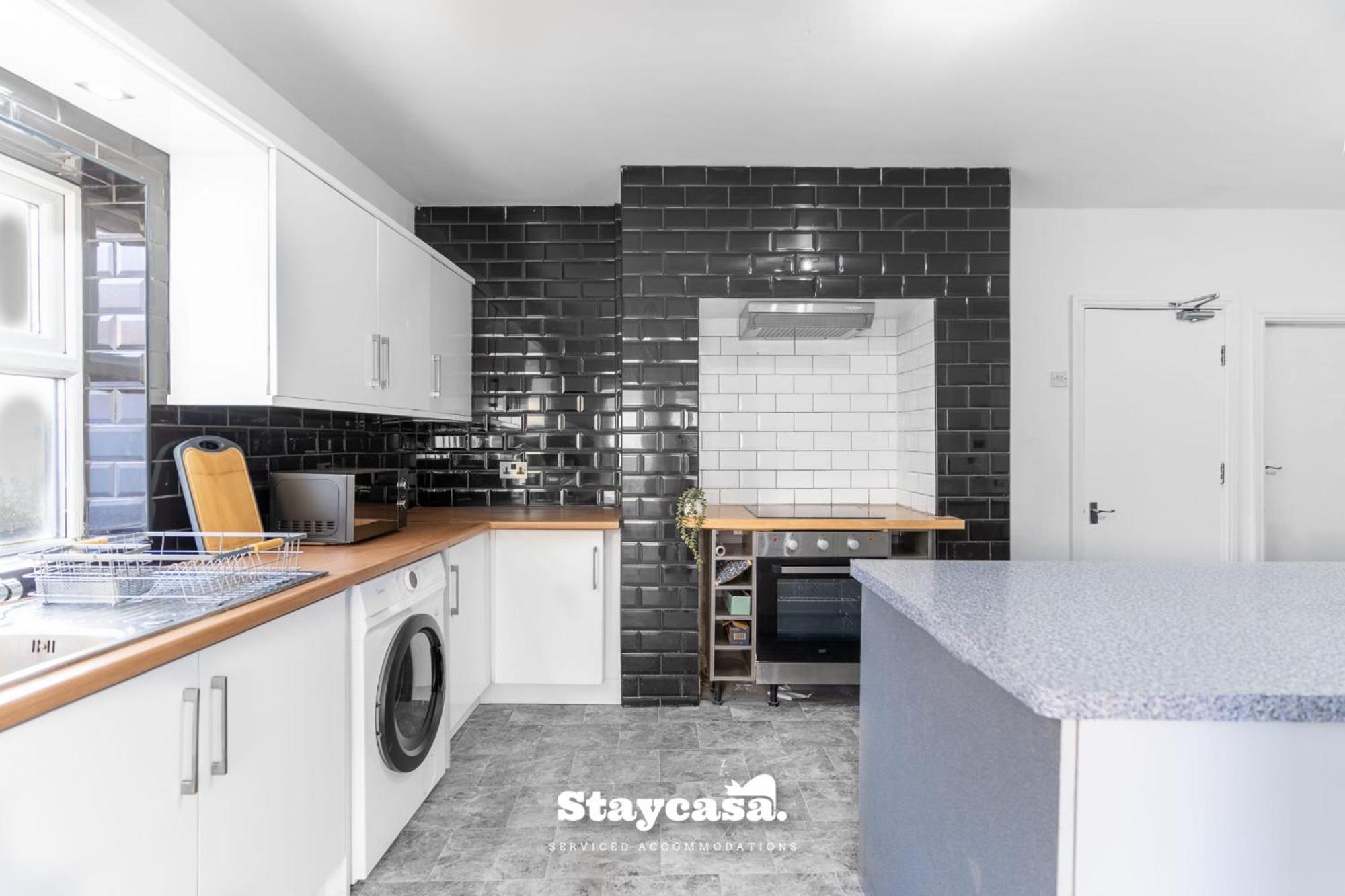 Mauldeth Co-living - Private Self-cater Holiday home