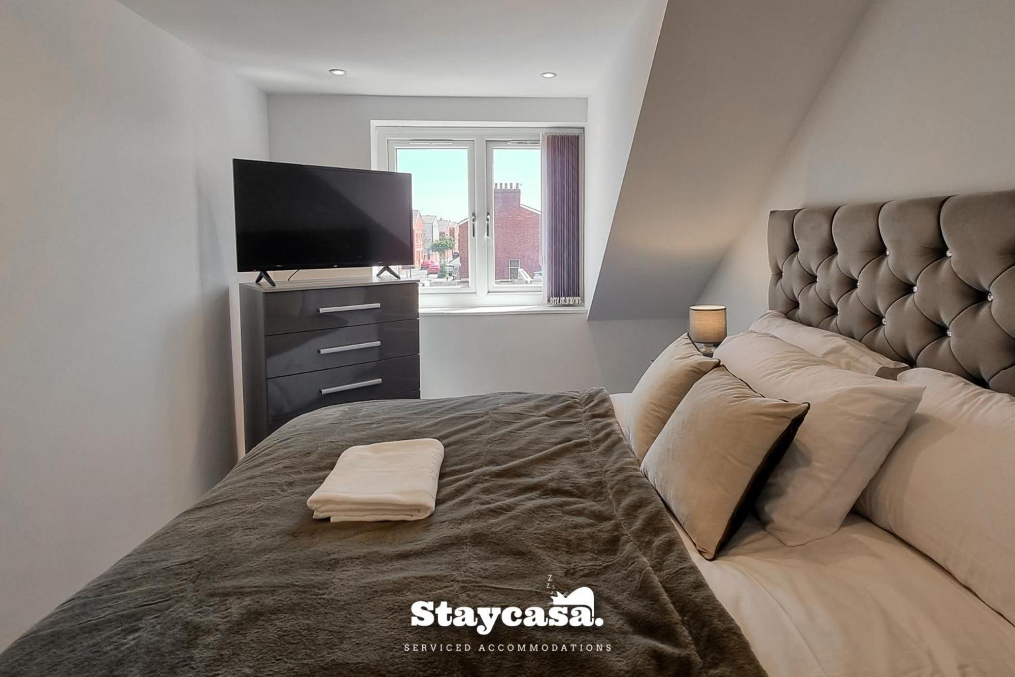 Harmony Living Modern New Build With Parking Holiday home