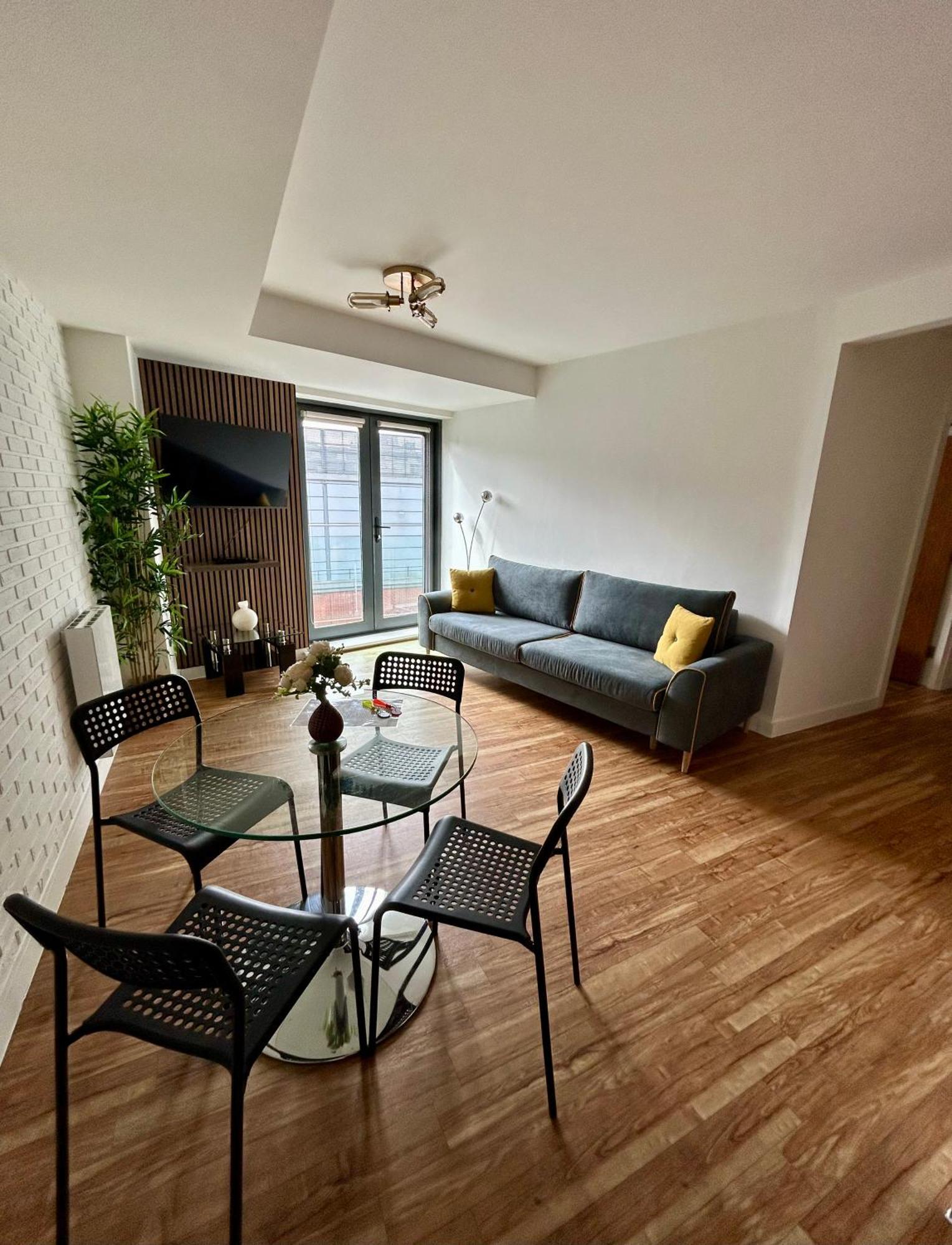 Centre Stylish One-bedroom Flat Manchester