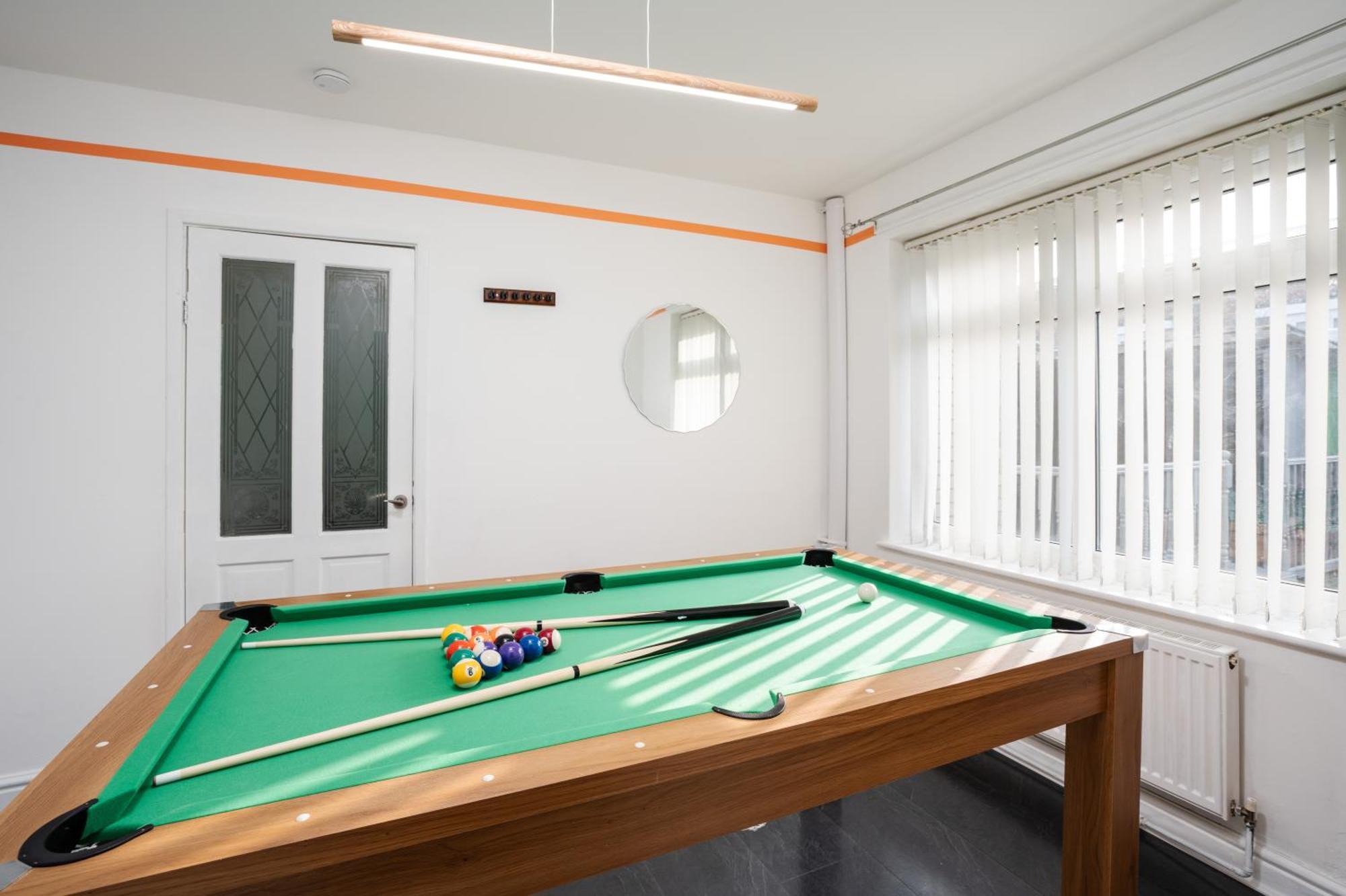 The Jade - Pool Table - Man Utd - Centre - 4bd Holiday home *