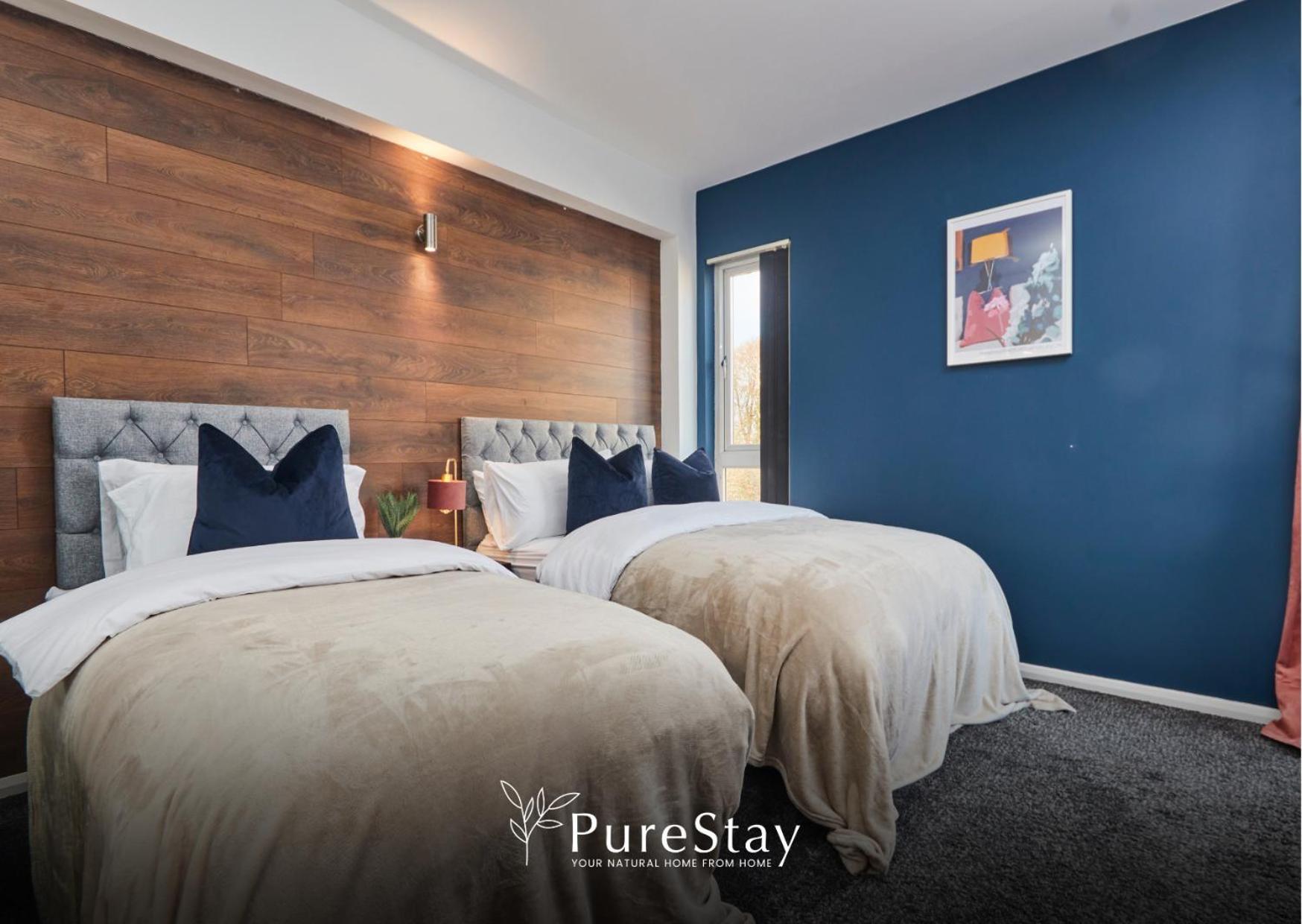 Superb House Near Etihad With Free Parking Sleeps 8