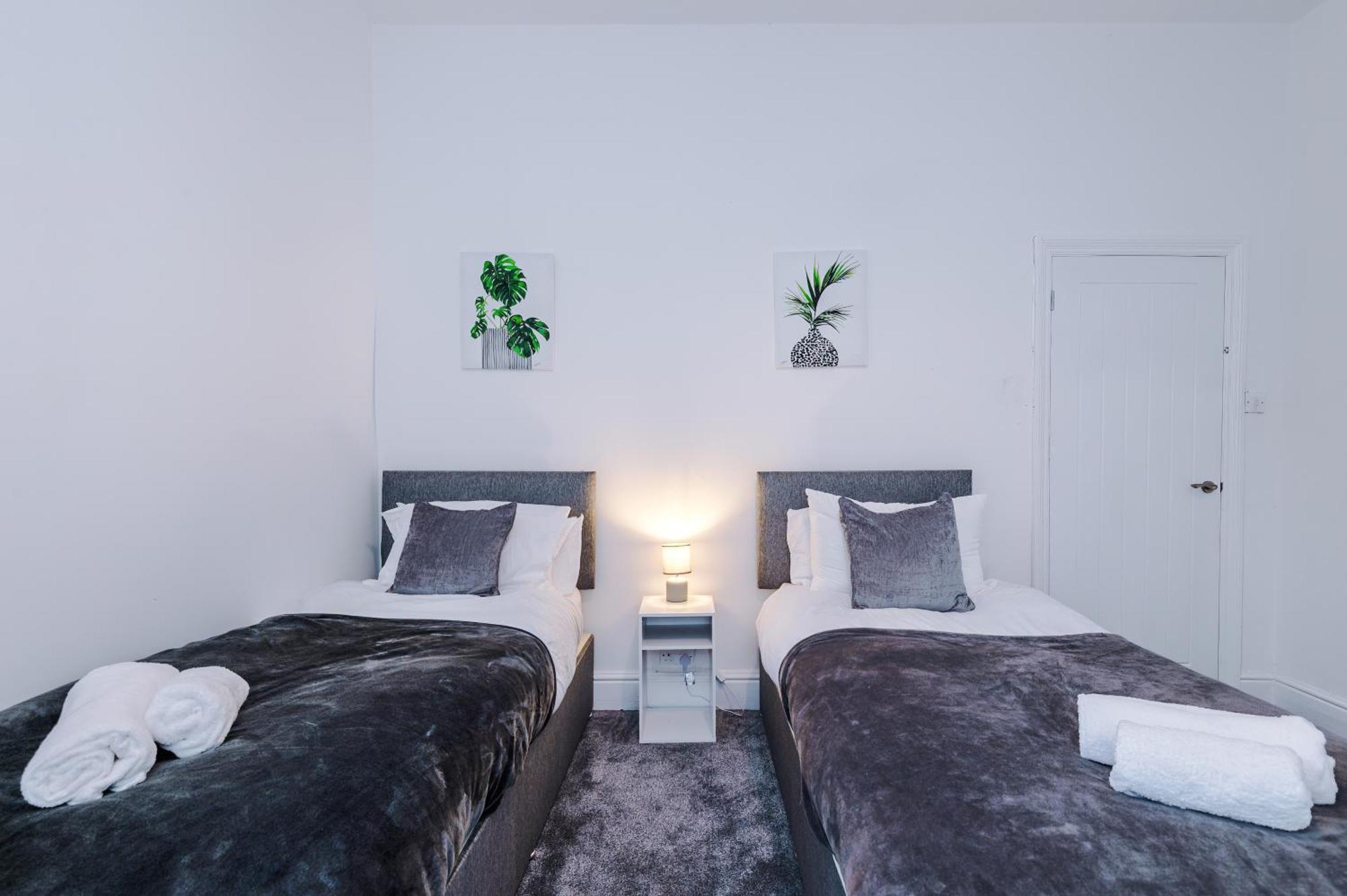 Holiday home Large 3 Bed House Sleeps 6 By Host A