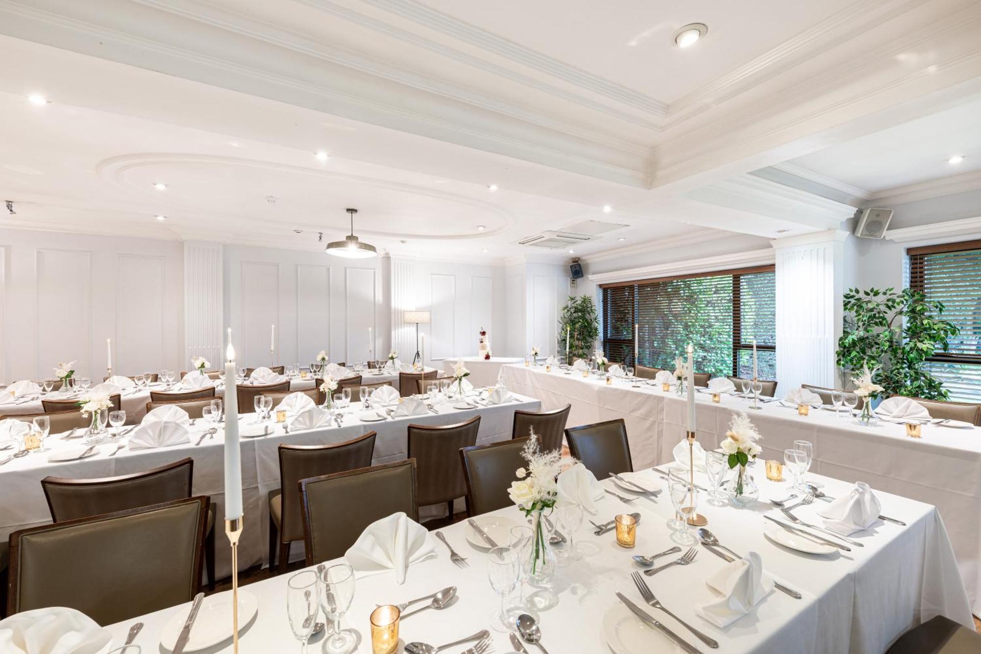 Holiday - - Oldham By Ihg