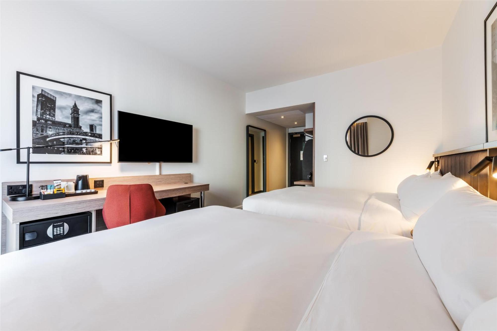 Radisson Hotel Manchester City Centre, A Verified Net Zero Hotel Manchester