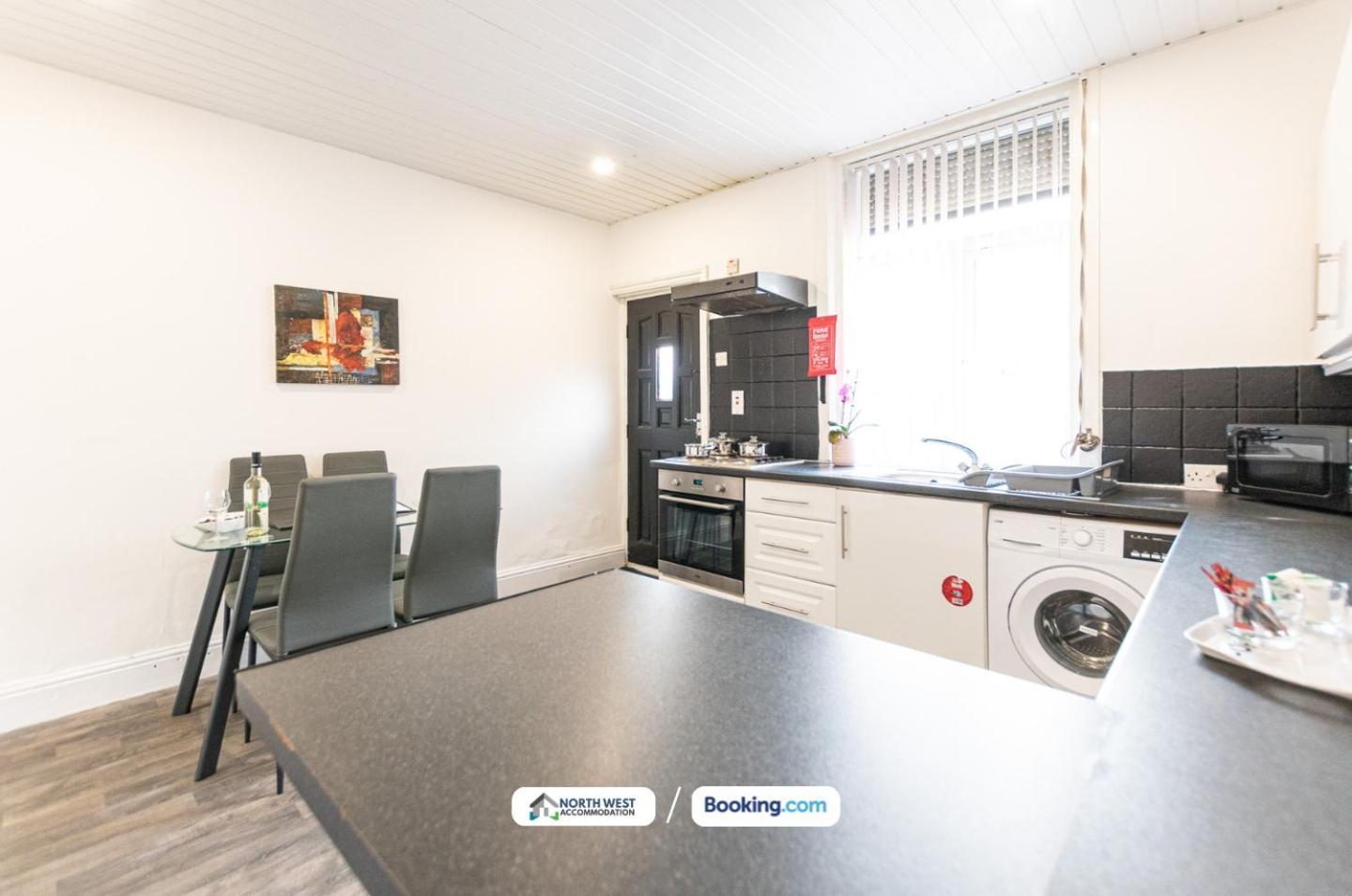 Work 2br With Parking & Wifi *