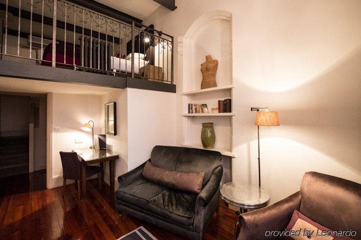 Great John Street 4*