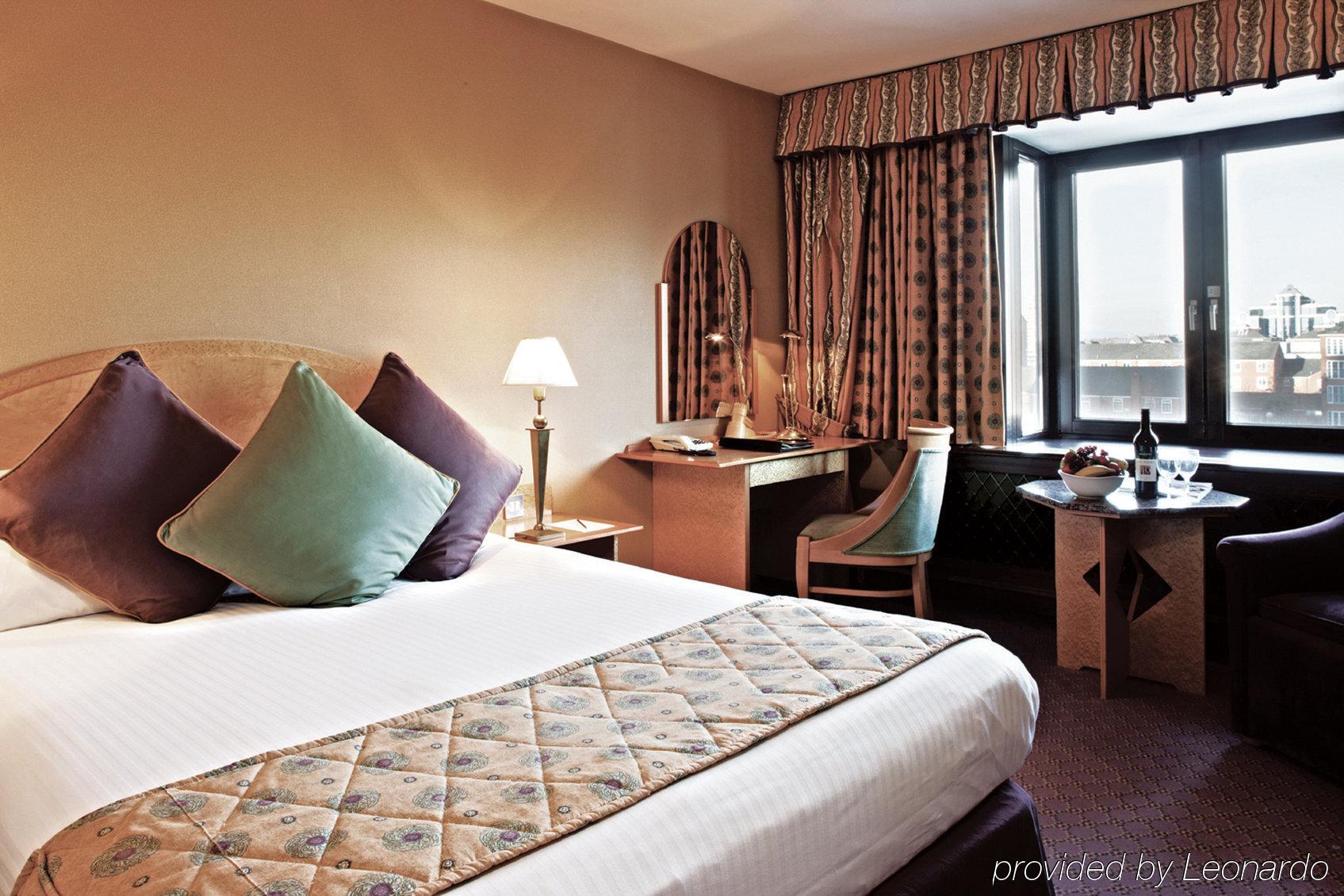 Copthorne Salford Quays 4*