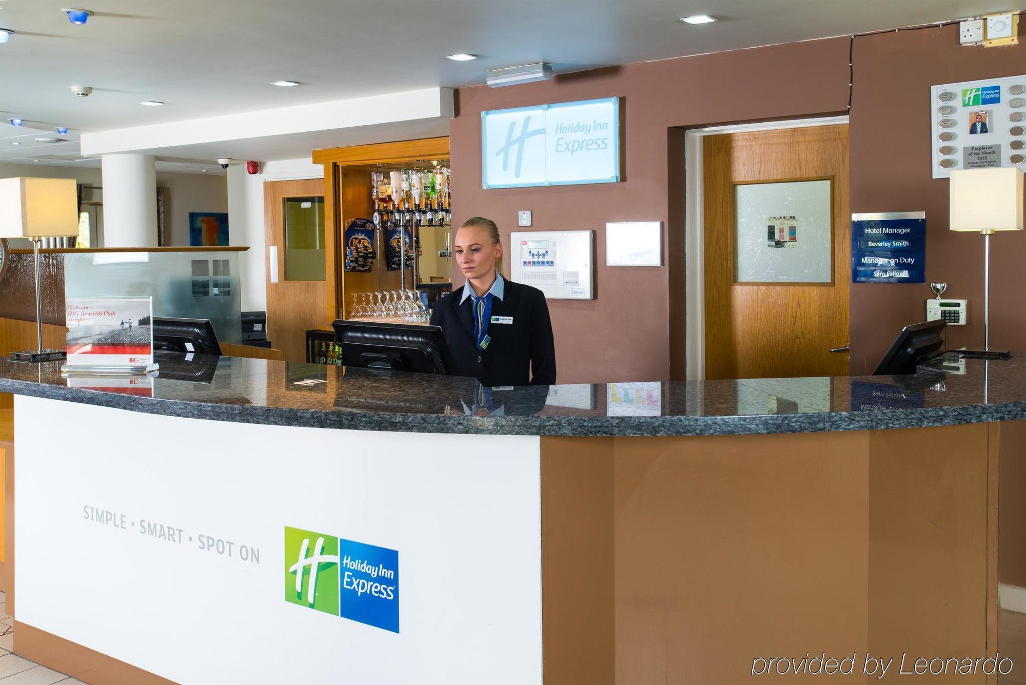 Express East By Ihg Hotel