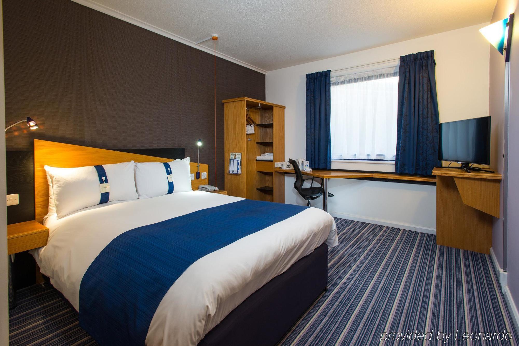 Hotel Express East By Ihg