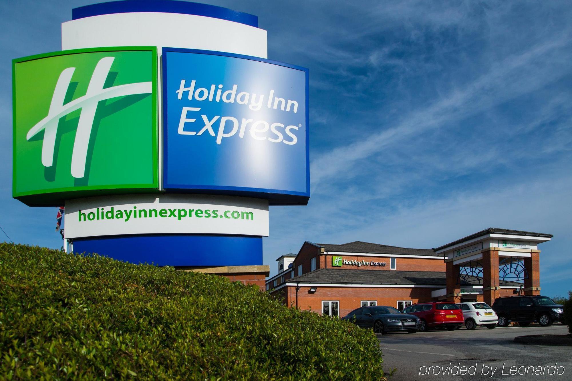 Express East By Ihg Hotel 3*