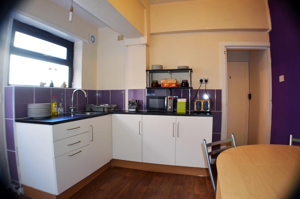 Guest house Birchfields Manchester
