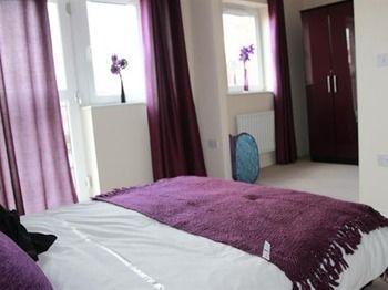 Apartment Sweet Dream