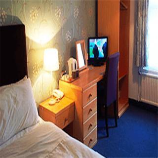 Hotel Luther King House 2*