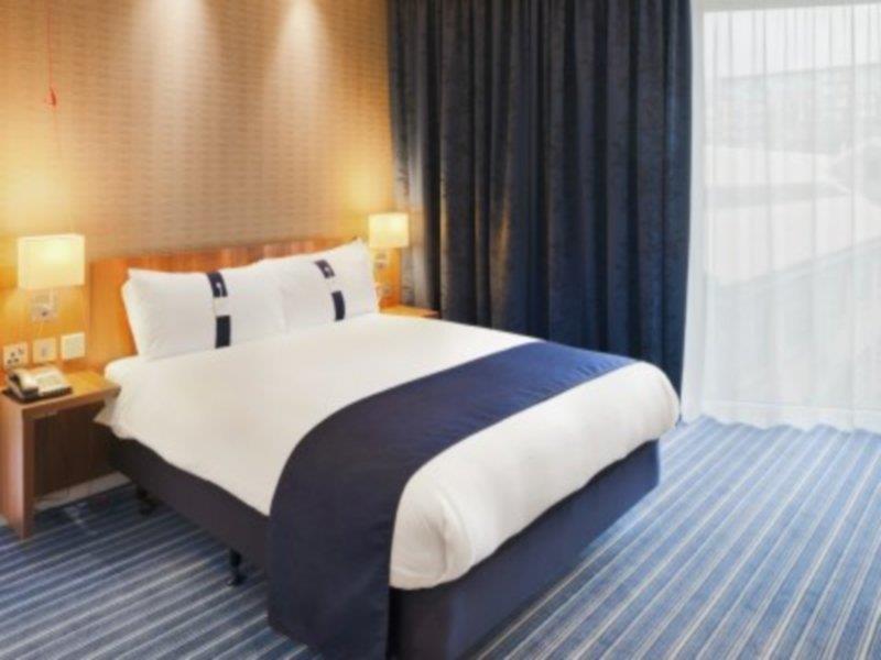 Holiday Express City Centre Arena By Ihg