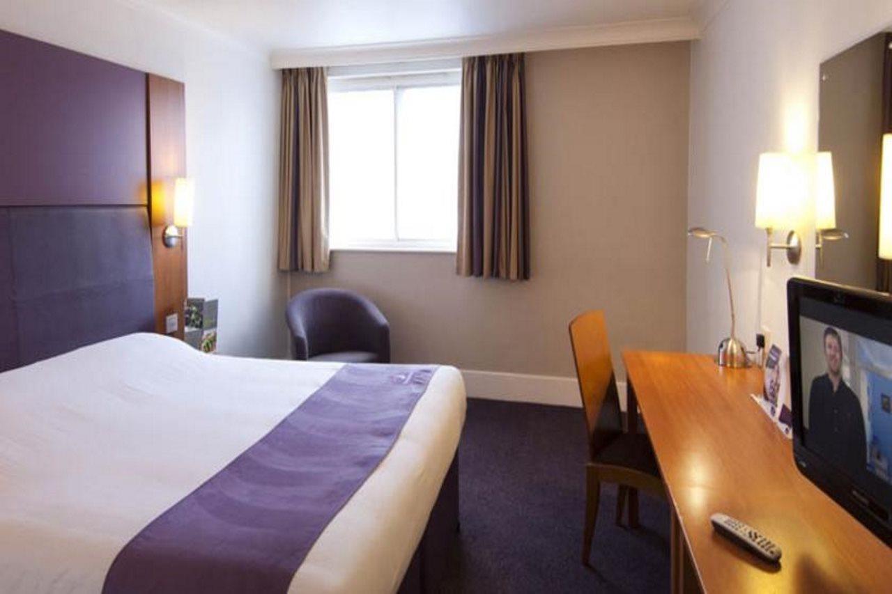 Hotel Premier Trafford Centre South 3*