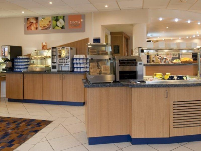 Hotel Express East By Ihg 3*
