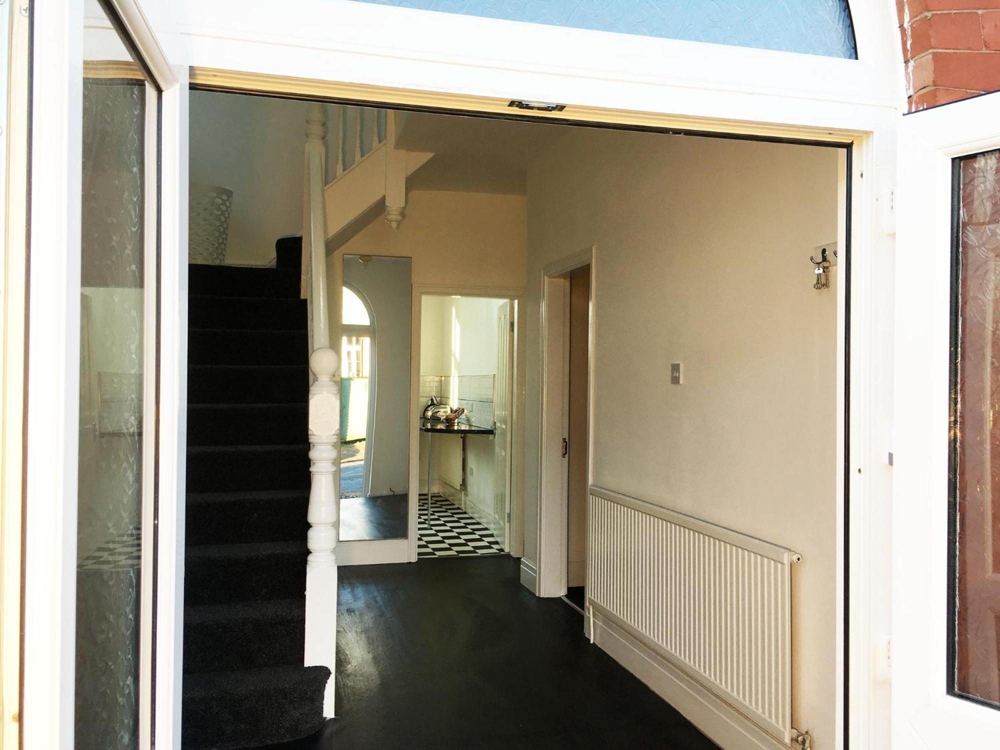Park Drive Townhouse * Manchester
