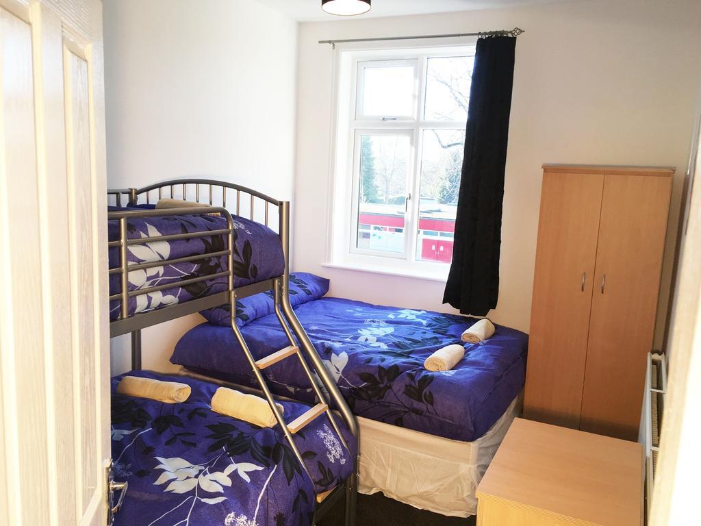 Park Drive Townhouse Manchester