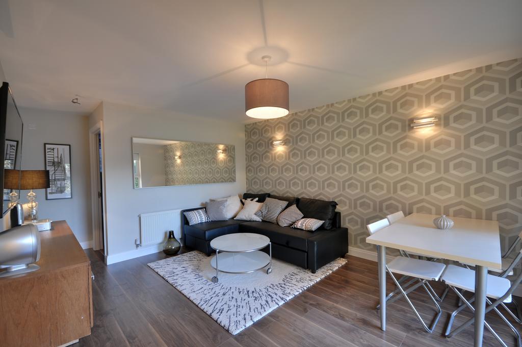The Garden Apartment, Near Airport & *