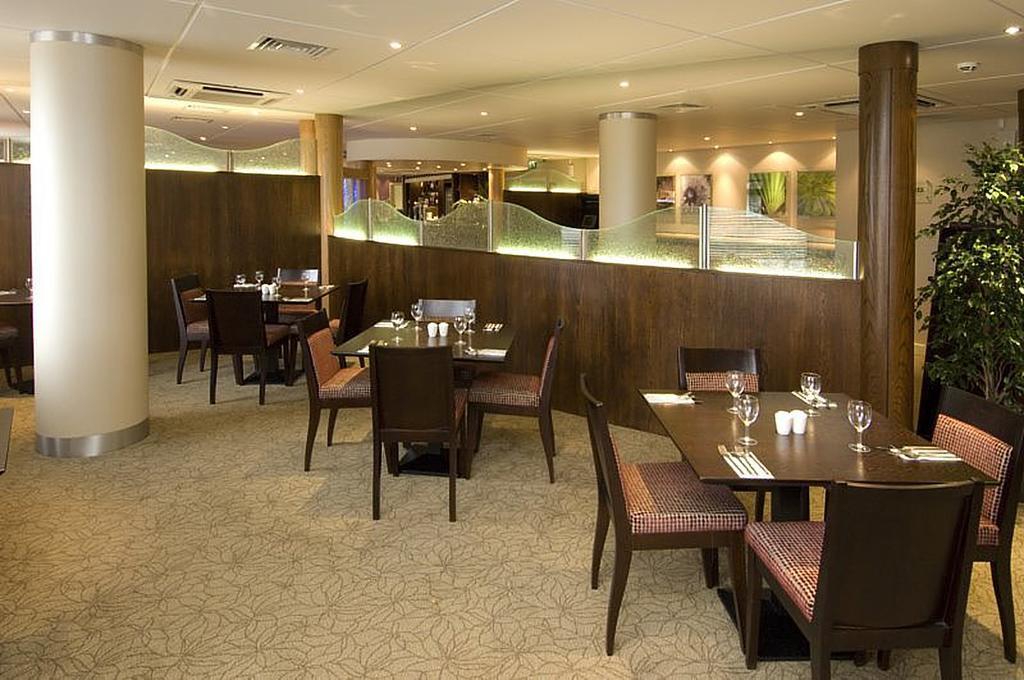 Hotel Premier Airport Runger Lane South Manchester