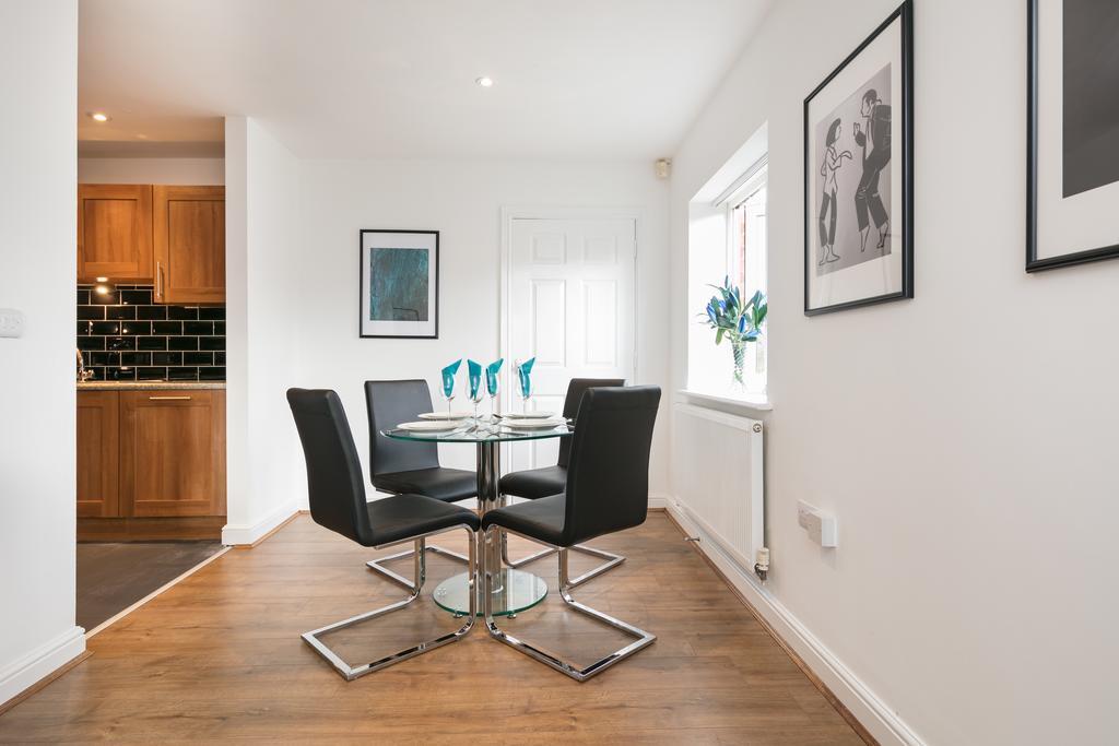 Bluestone Apartments - Didsbury Apartment *