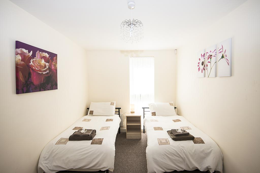 Park Hall Apartment *