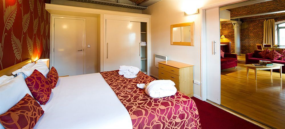Aparthotel The Place 4*