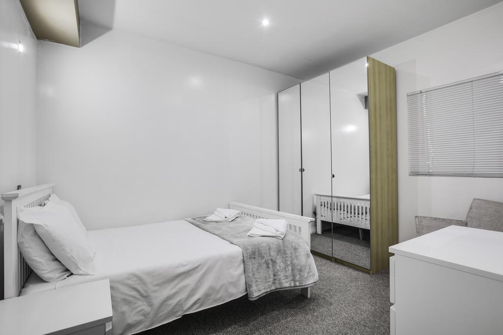Express Building Apartment