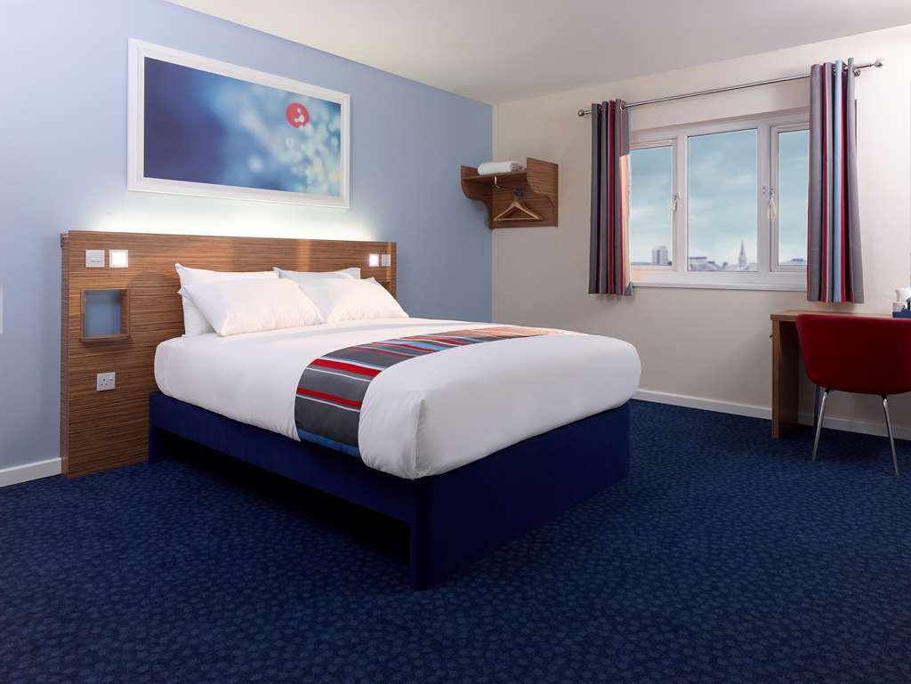 Travelodge Didsbury 2*