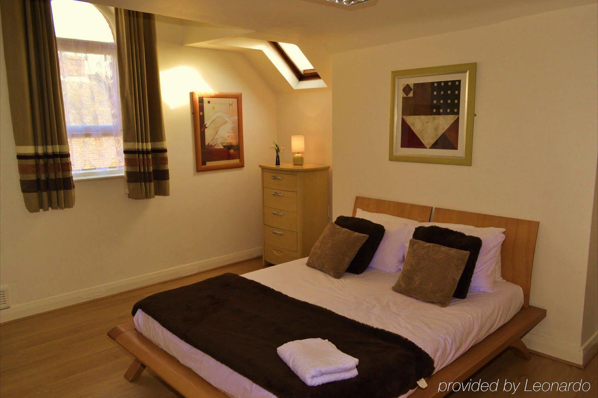 Guest house Hendham House 2*