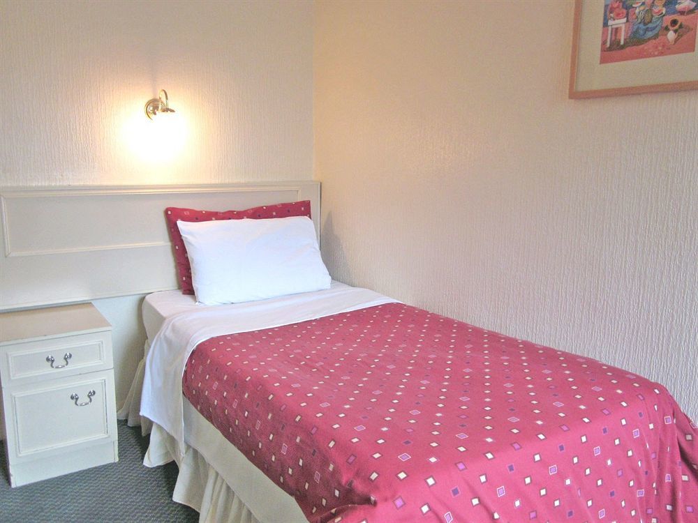 Hotel Lansdowne 2*