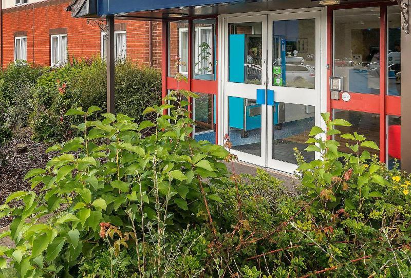 Hotel Travelodge Birch M62 Eastbound 3*