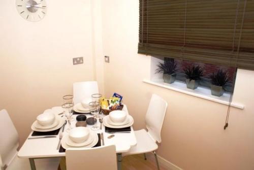Dreamhouse Centre * Manchester