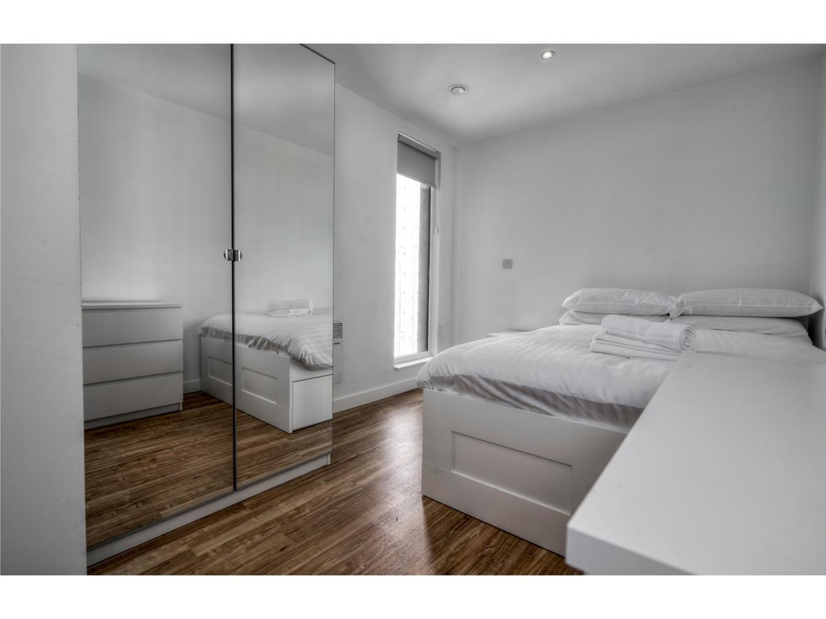 Stunning & Spacious 2br In Mediacityuk