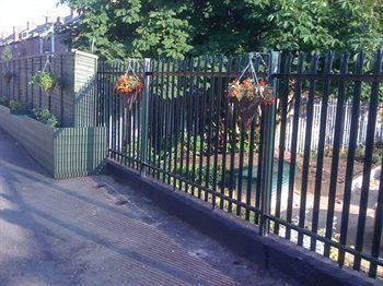 Hendham House Guest house 2*